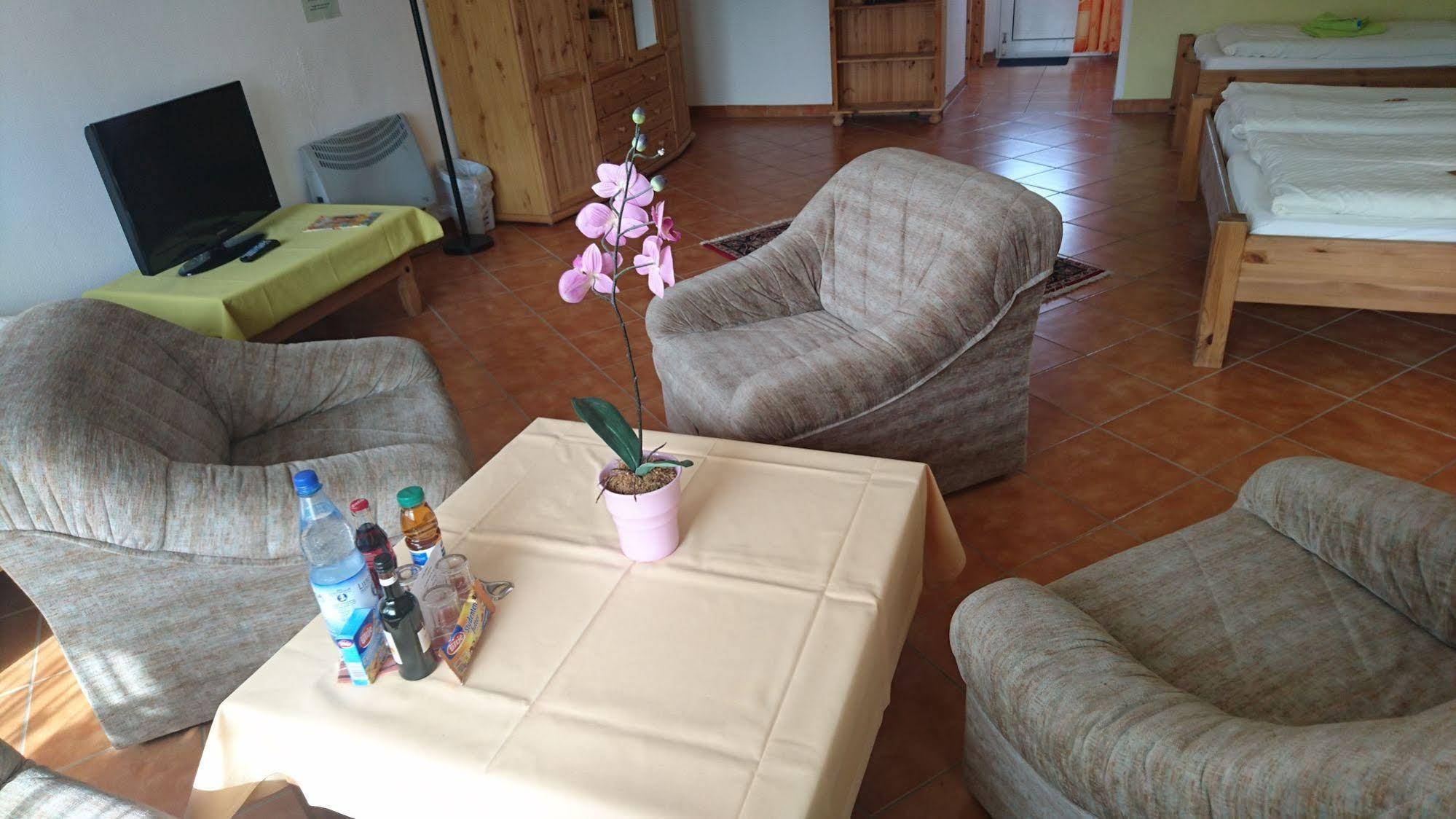 Hotel-Pension Am Muehlberg Lübbenau Extérieur photo