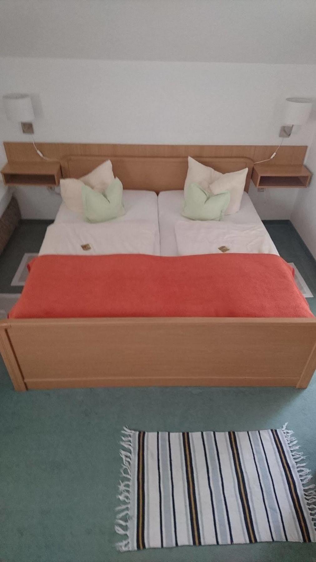 Hotel-Pension Am Muehlberg Lübbenau Extérieur photo